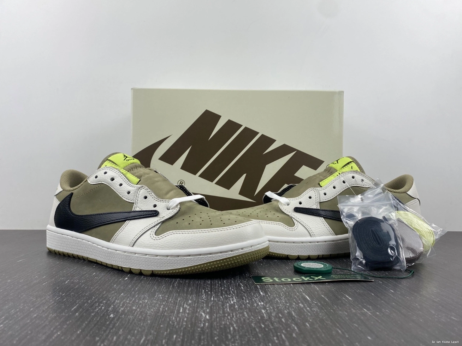 Jordan Low Neutral Retro 1 Scott Golf FZ3124-200 Travis Olive 0321